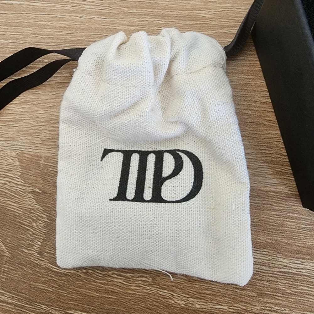 Taylor Swift The Tourtured Poets Department Gold Chain Bracelet - Picture 3 of 4